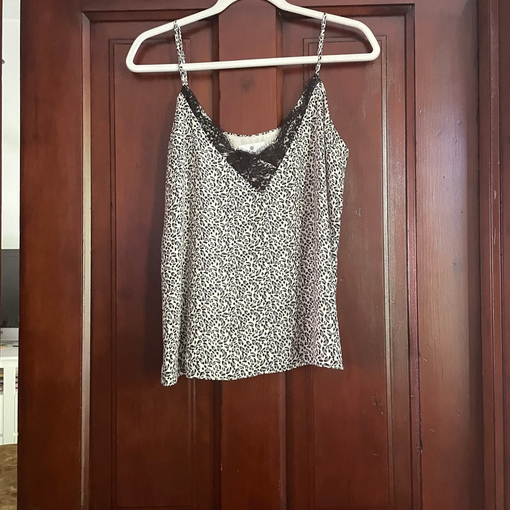 Socialite lace cami